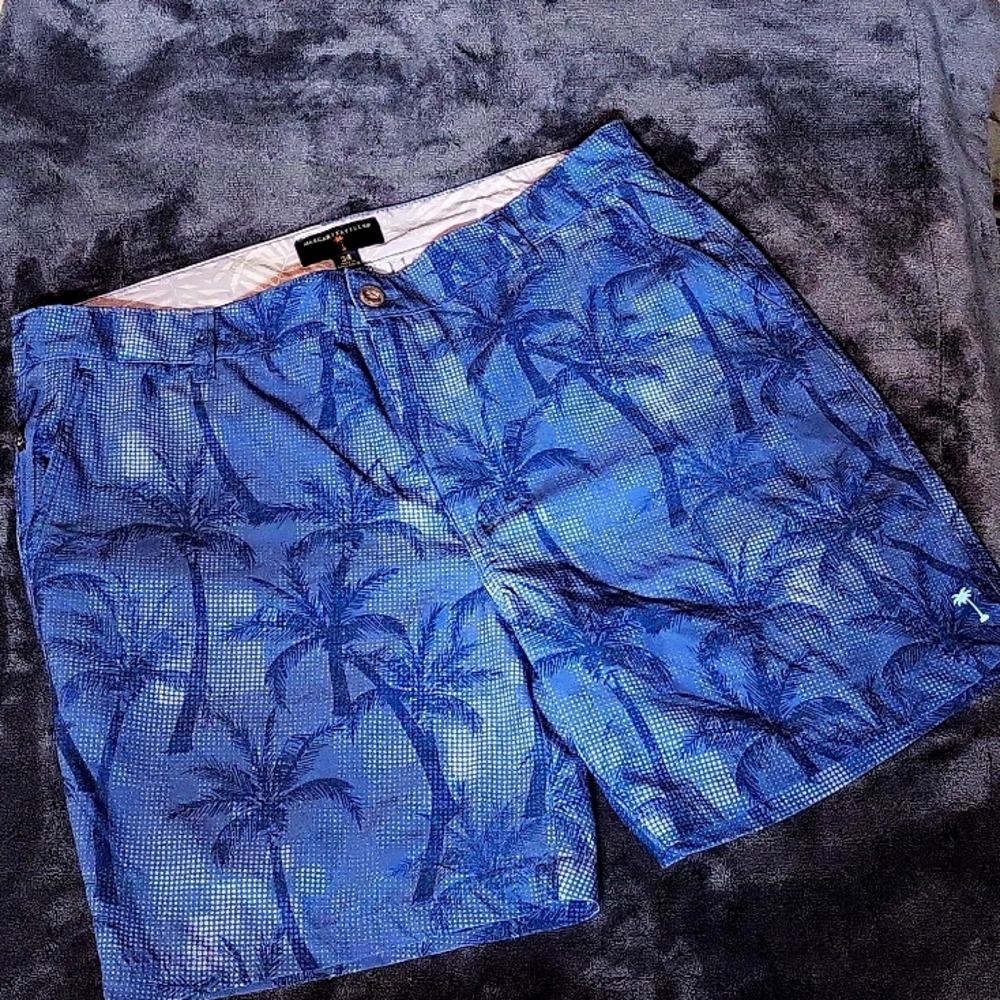 Margaritaville Palm print Men's size 34  shorts